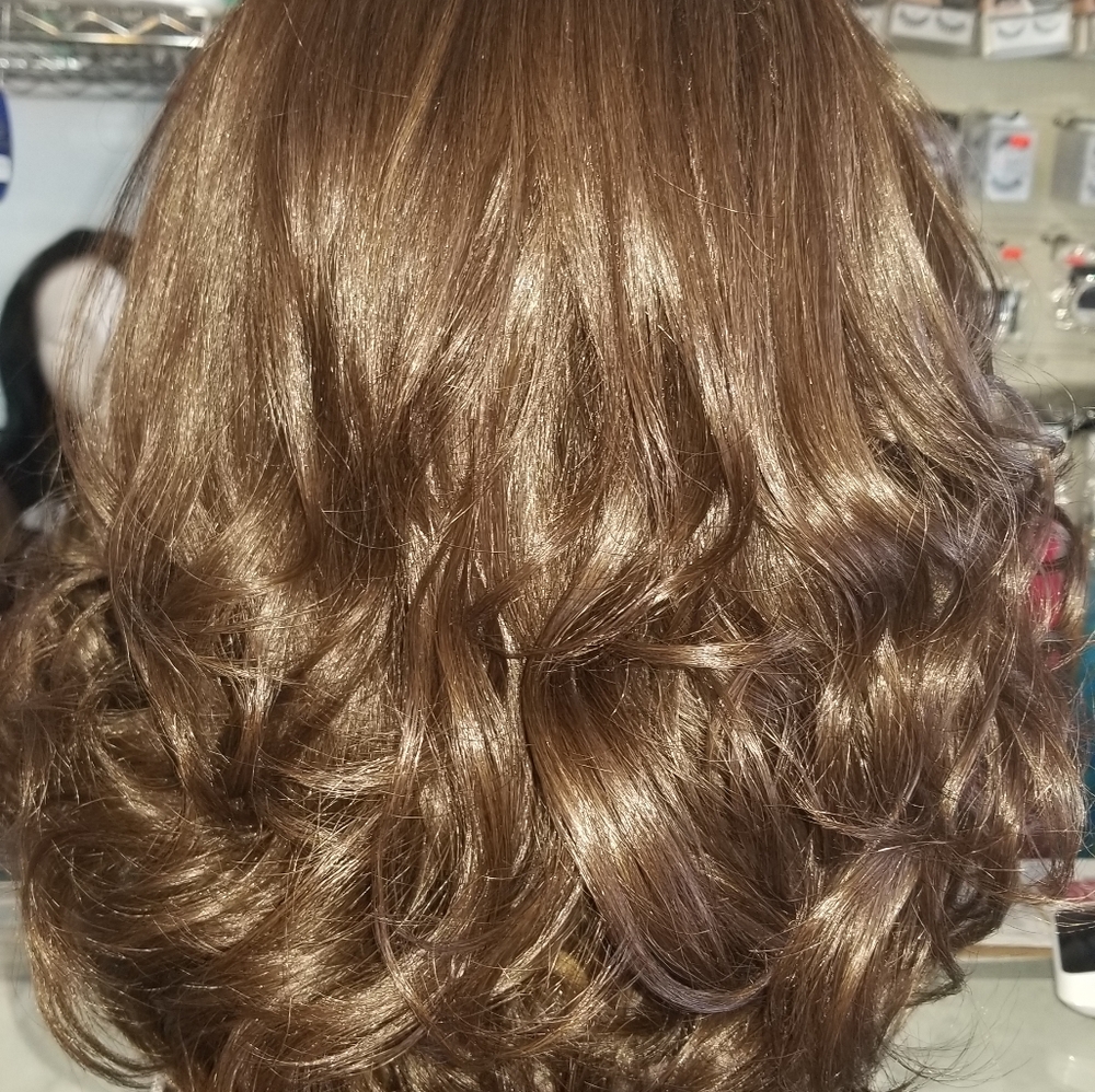 Wigs - Picture 2 of 2